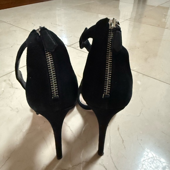 Prada suede sandal black size 40 - Picture 3 of 4